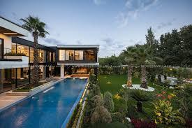 ۵ ایده جذاب برای طراحی باغ ویلا